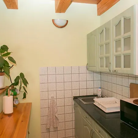 Guest house Guens Vendeghaz 4*
