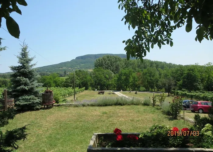 Guens Vendeghaz 3* زيغليجيت